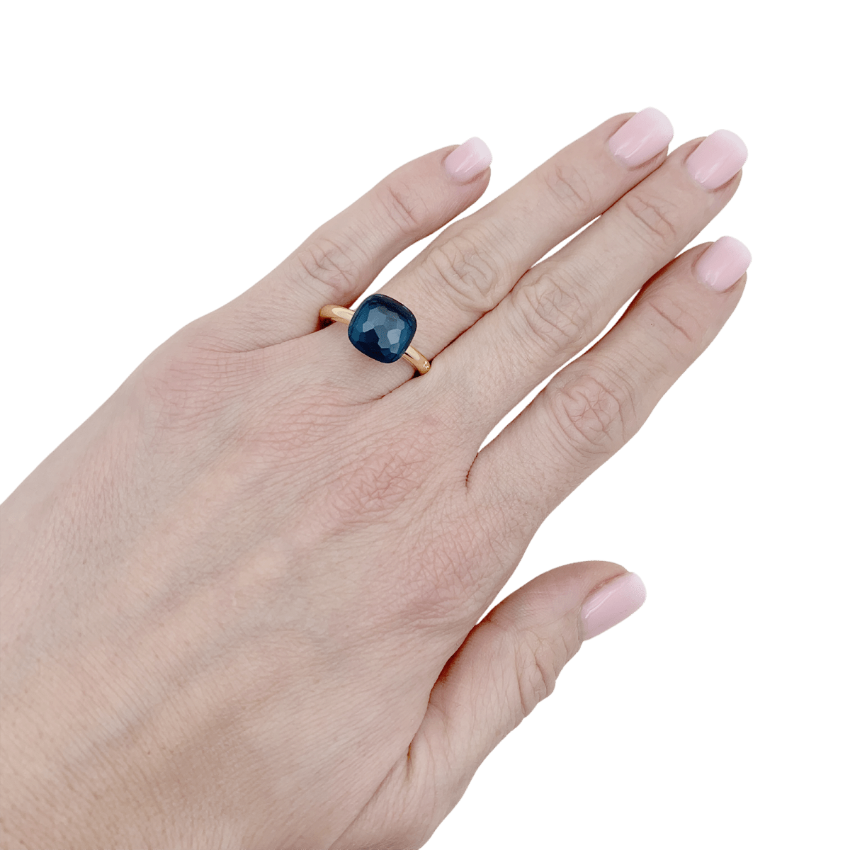Bague Pomellato, « Nudo Classic», or blanc, or rose, topaze blue London. - Maison Eloe