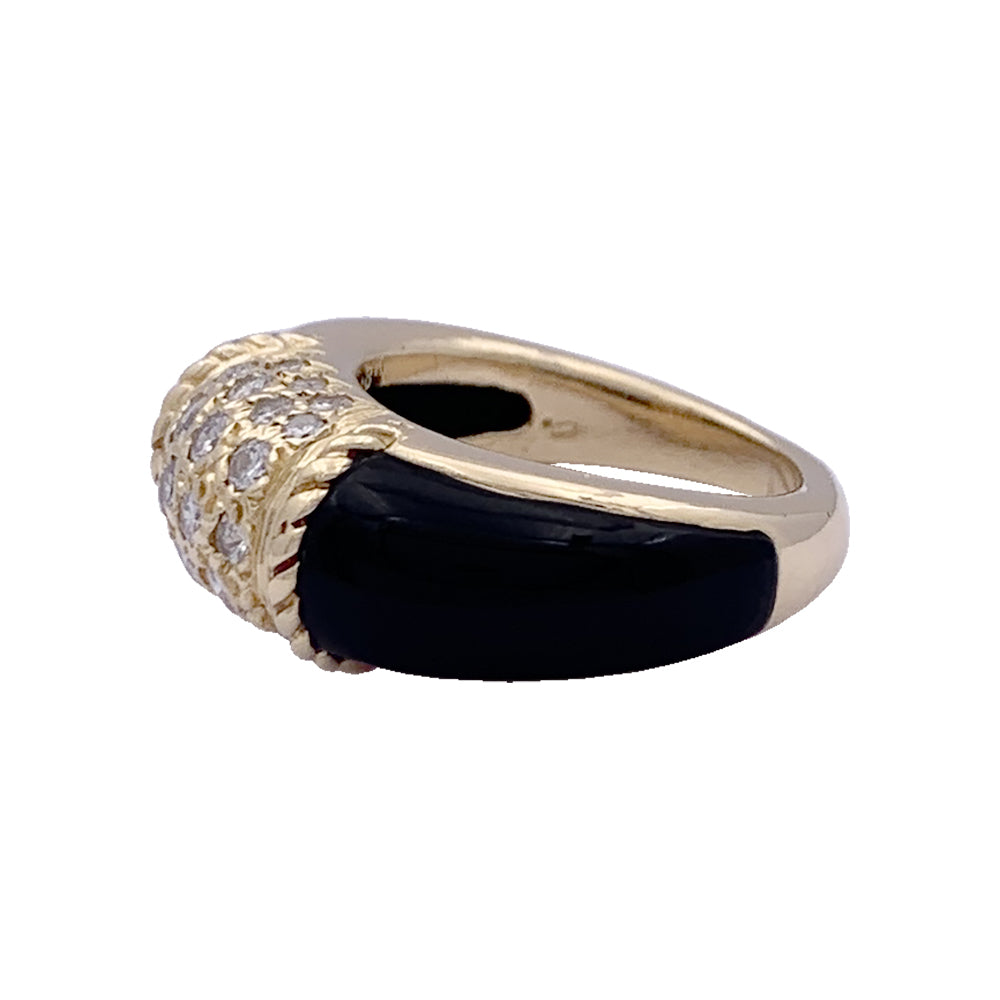 Van Cleef & Arpels ring, "Philippine", yellow gold, onyx.