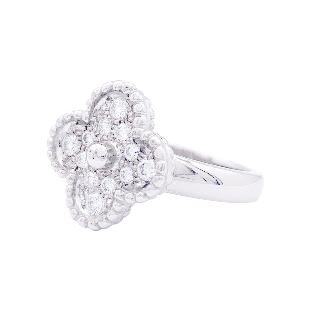 Bague Van Cleef & Arpels,"Vintage Alhambra", en or blanc, diamants.