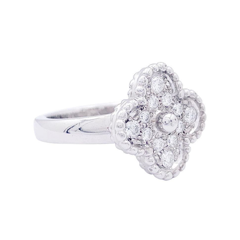 Van Cleef & Arpels "Vintage Alhambra" ring, in white gold, diamonds.