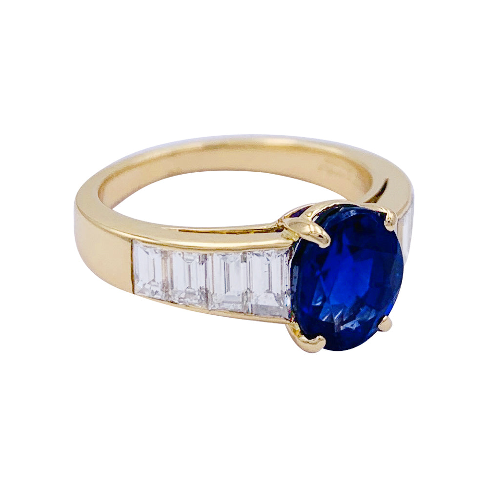 Van Cleef & Arpels sapphire and baguette diamond ring.