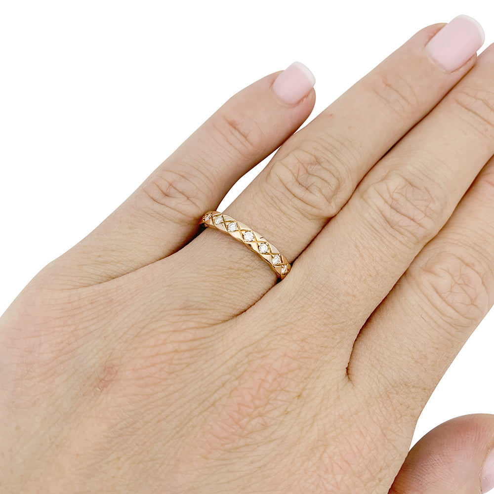 Bague alliance Chanel, "Coco Crush", or rose, diamants.