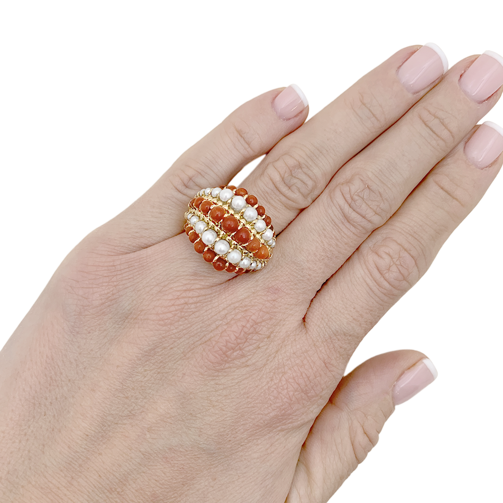 Van Cleef & Arpels dome ring, "Twist", yellow gold, coral, pearls.