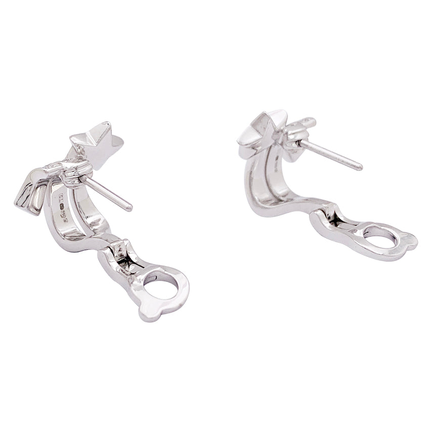 Chanel earrings, "Etoile Filante", white gold, diamonds.
