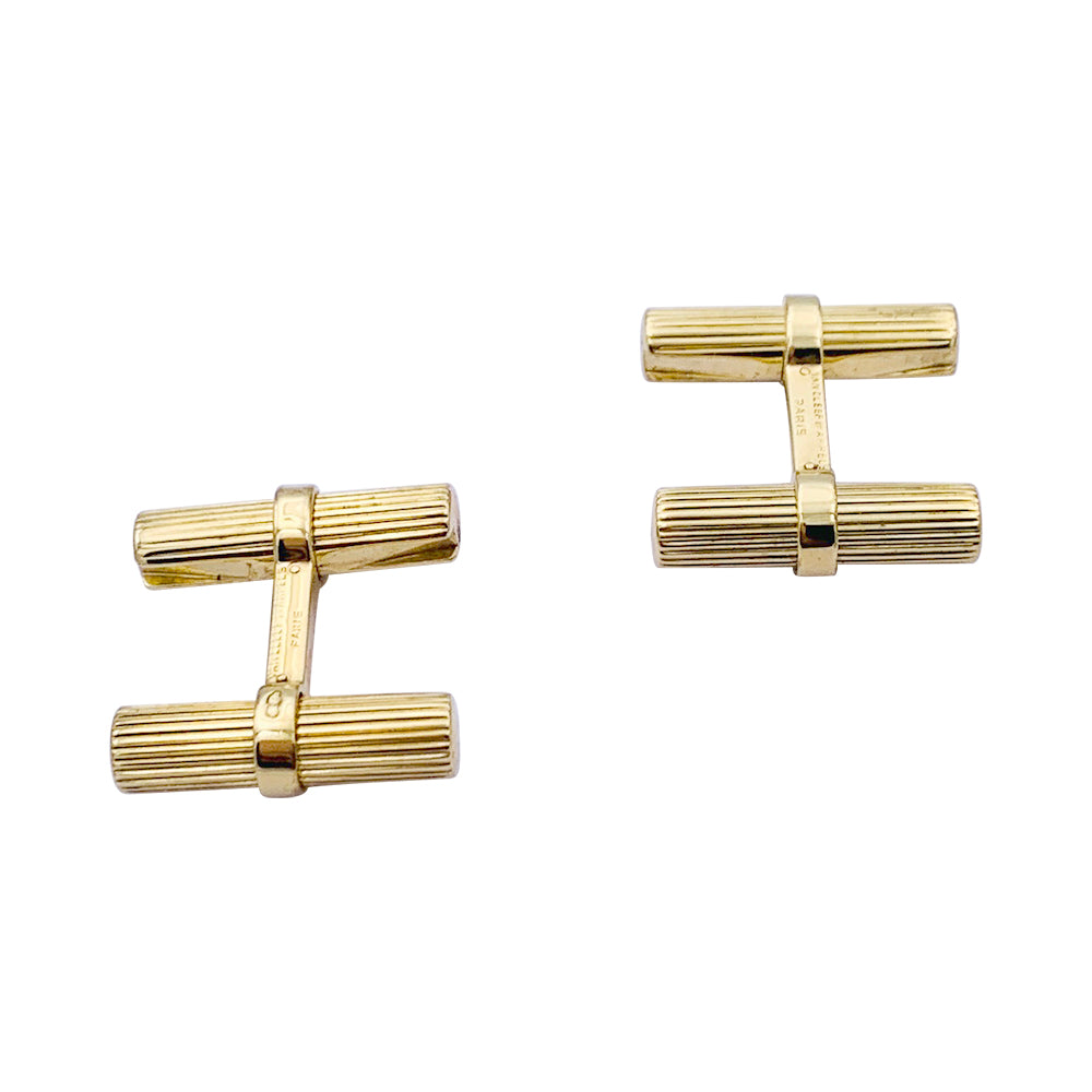 Boutons de manchette Van Cleef & Arpels en or jaune.