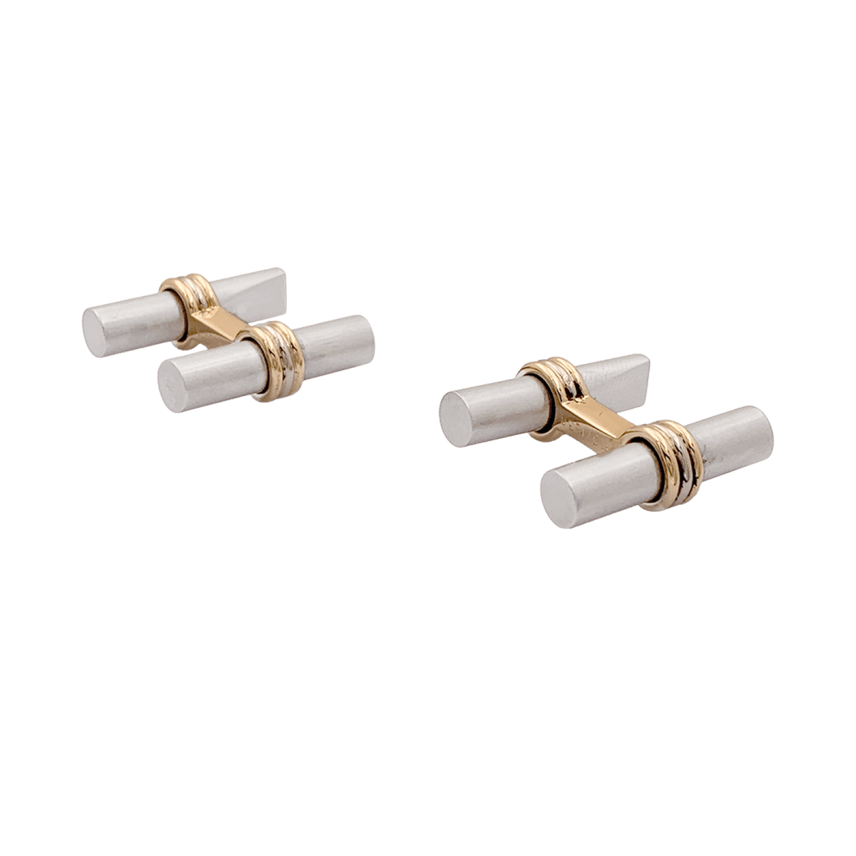 Boutons de manchette Van Cleef & Arpels en or jaune et acier. - Maison Eloe