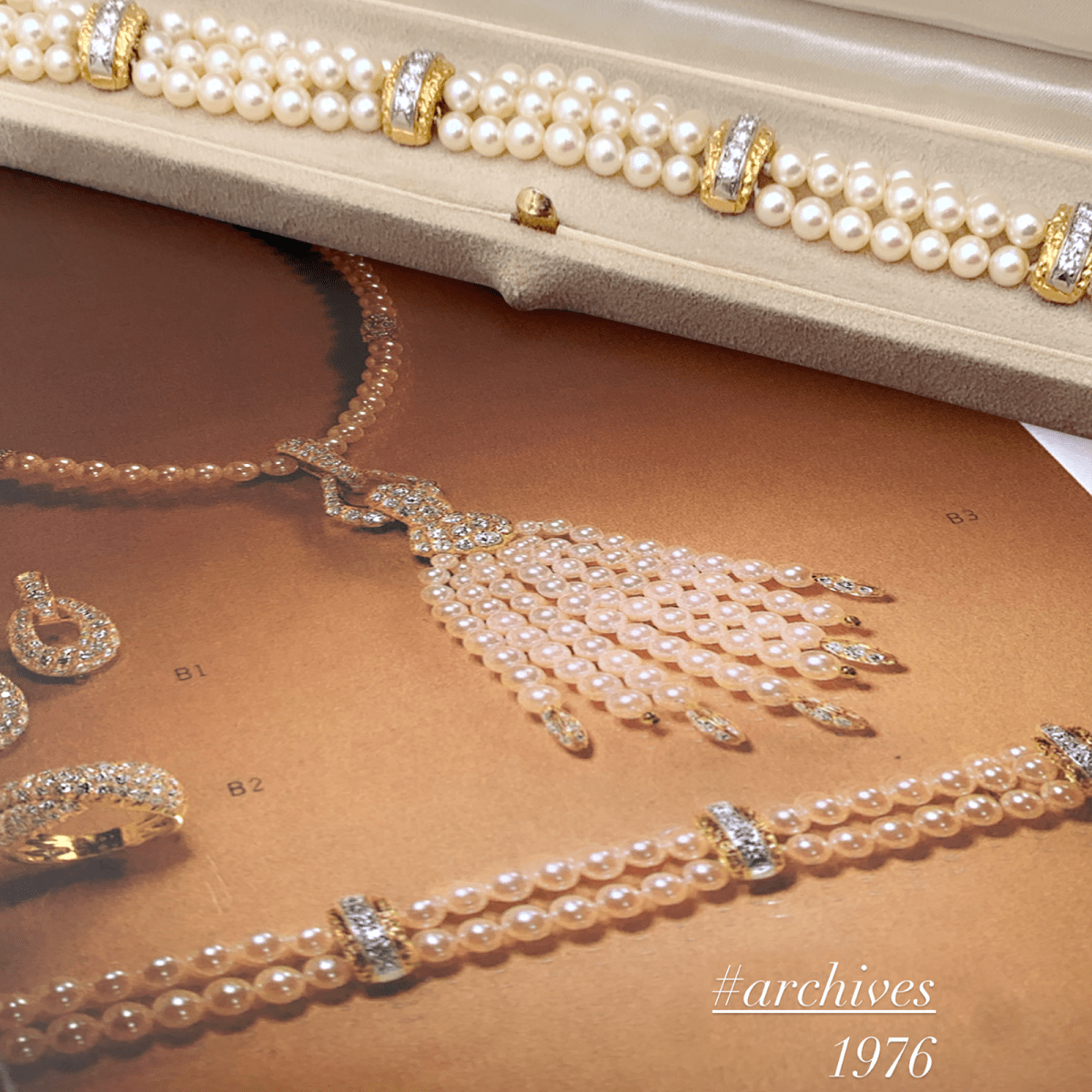 Bracelet Van Cleef & Arpels, deux ors, diamants, perles. - Maison Eloe