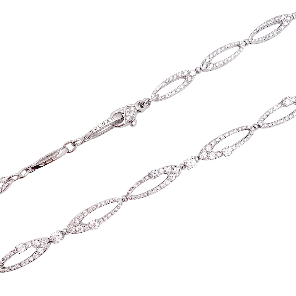 Collier Bulgari "Elisia", or blanc et diamants.