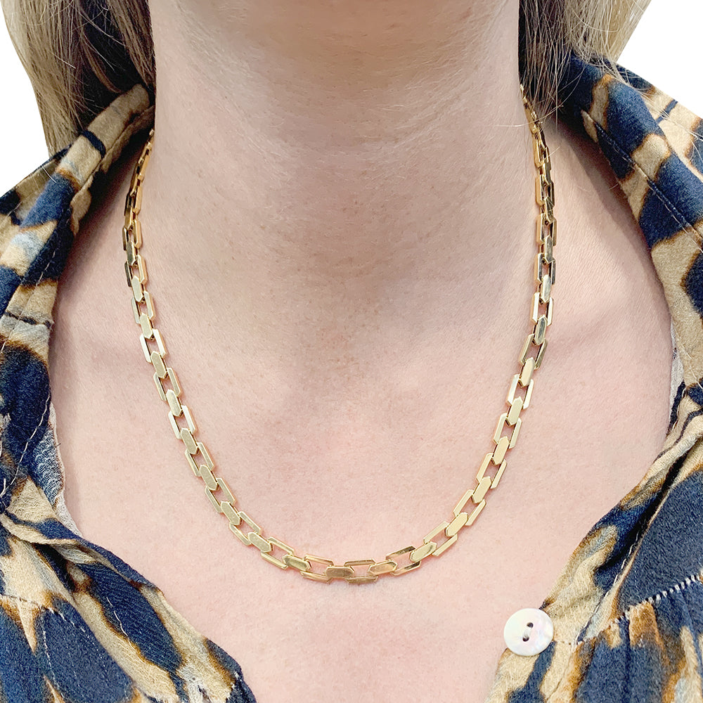 Bulgari yellow gold necklace.