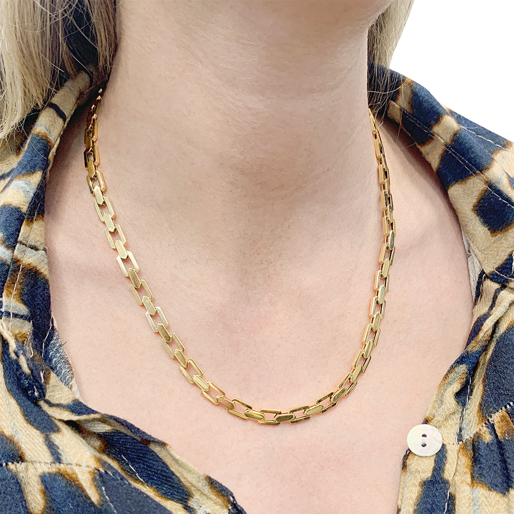 Bulgari yellow gold necklace.