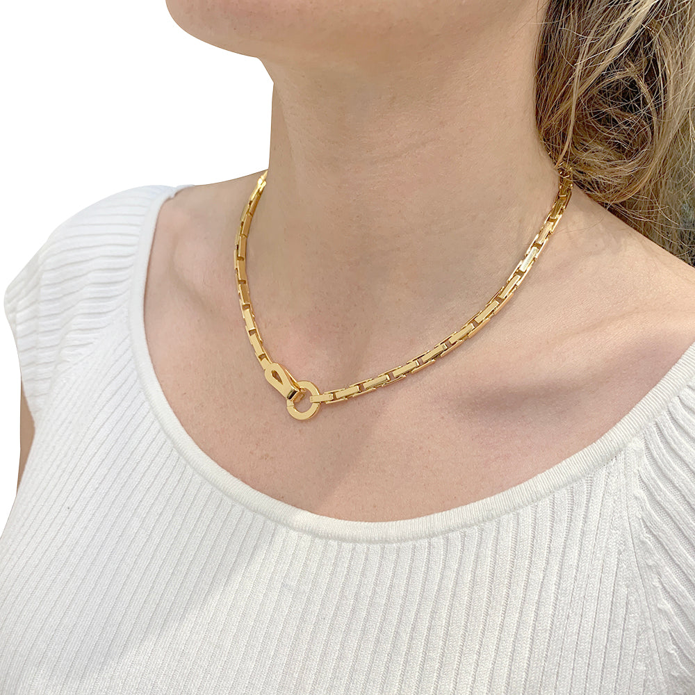 Cartier necklace, "Agrafe", yellow gold.
