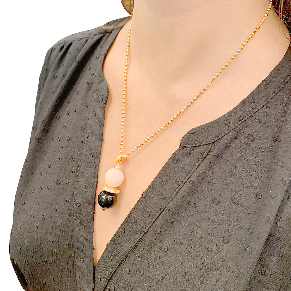 Cartier "Evasion Joaillière" necklace in pink gold, diamonds, colored stones.