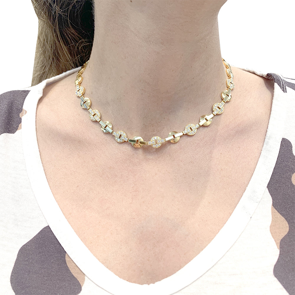 Cartier "Himalia" necklace in yellow gold and diamonds.