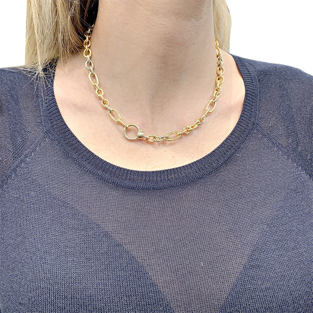 Vintage Pomellato necklace, three golds.