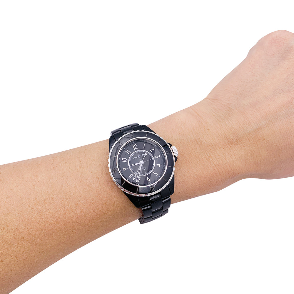 Montre Chanel, "J12", céramique noire, acier.