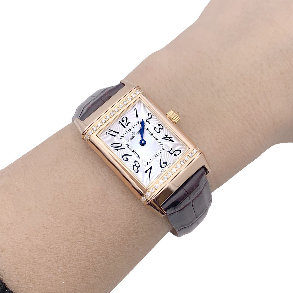 Montre Jaeger-LeCoultre, "Reverso Duetto", en or rose et diamants.