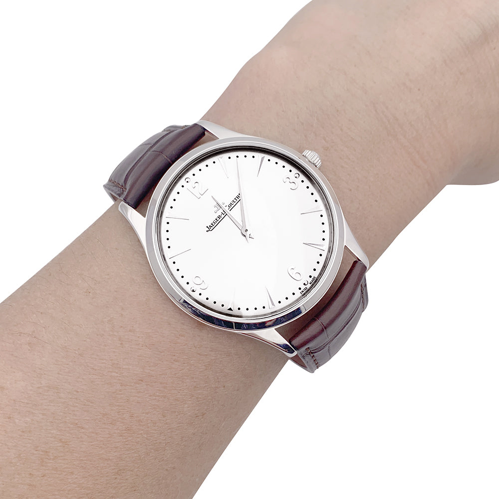 Montre Jaeger Lecoultre "Master Ultra Thin" acier.