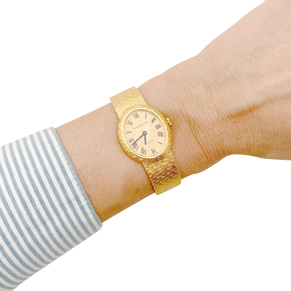 Montre Jaeger Lecoultre vintage, or jaune.