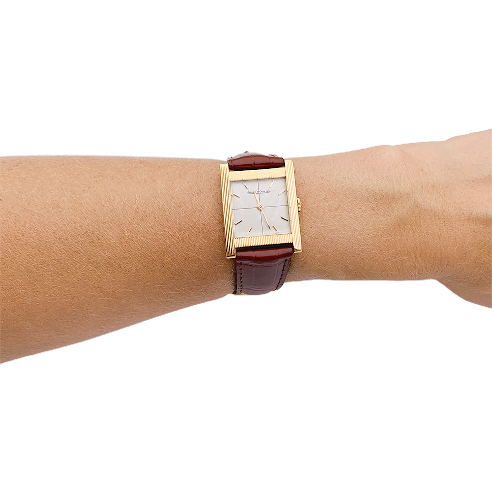 Montre Jaeger Lecoultre, or rose, bracelet cuir.