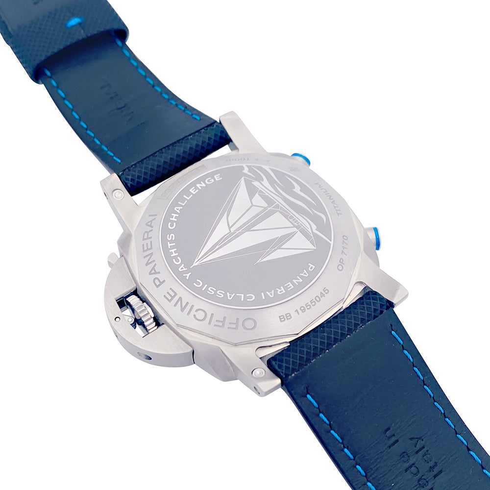 Montre Panerai, "Luminor PCYC Flyback", titane, cuir.