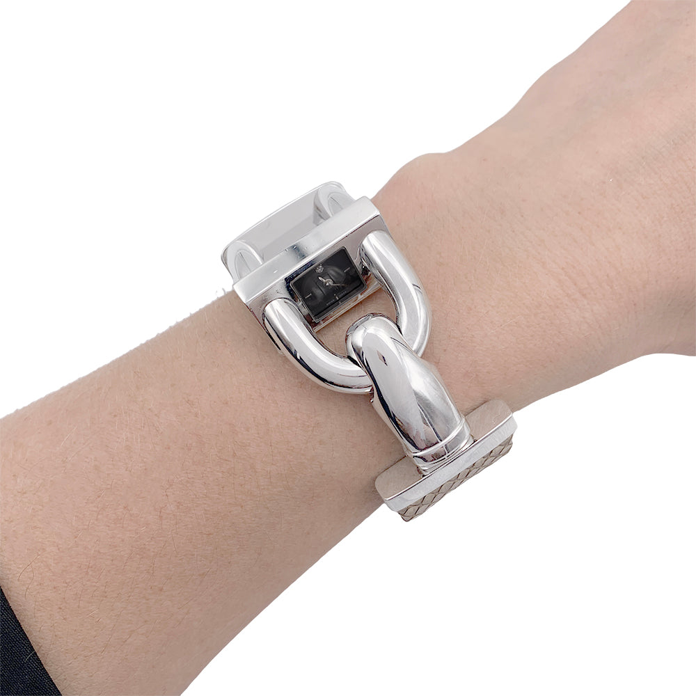 Van Cleef & Arpels watch, “Cadenas”, steel, leather.