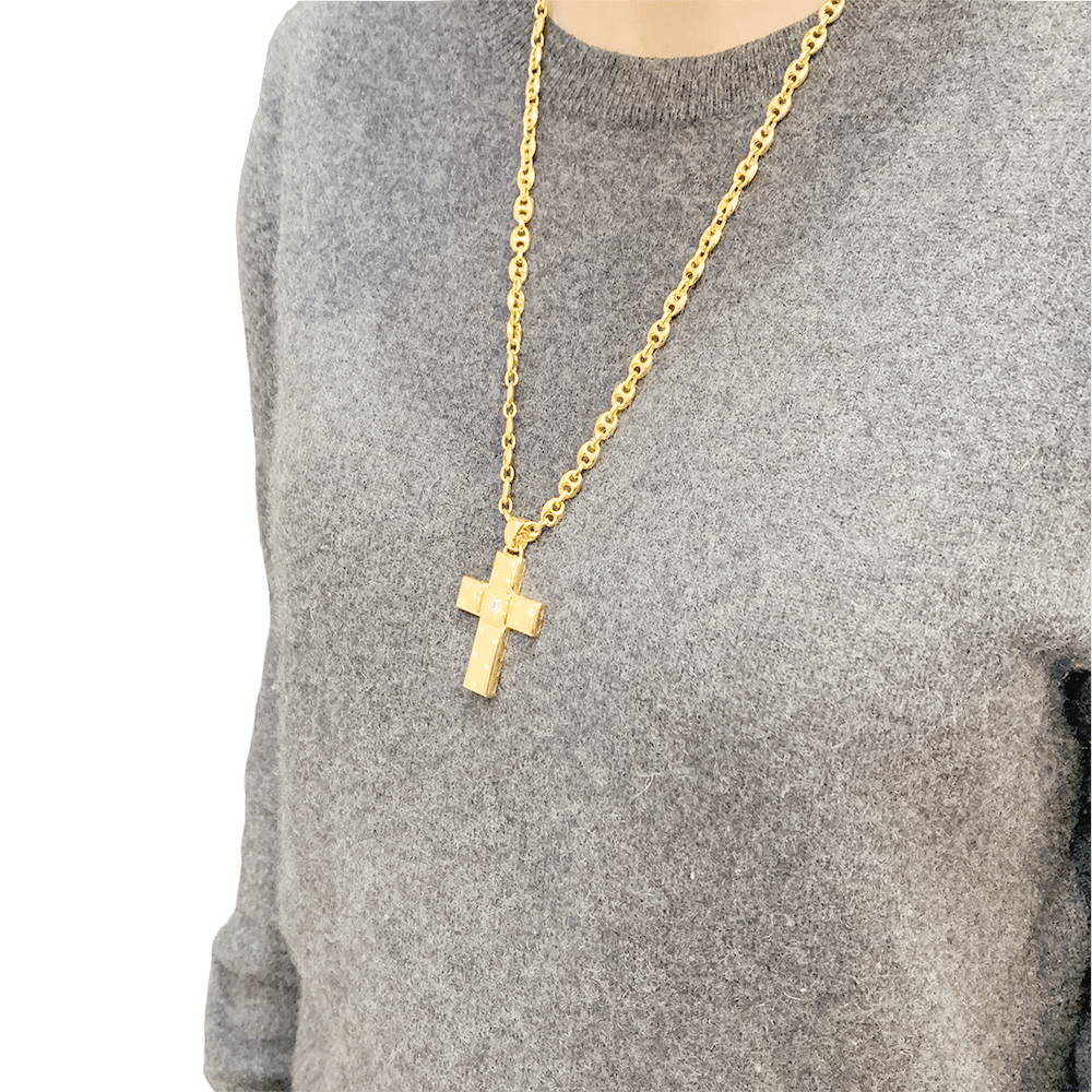 Pendentif Chopard "Croix" or jaune, diamants. - Maison Eloe