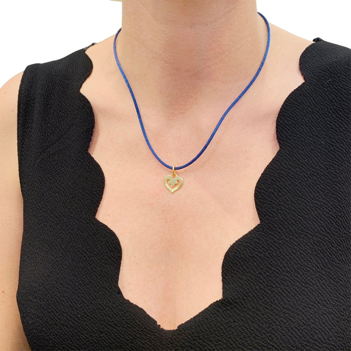 Pendentif O.J.Perrin, "Coeur Légendes", or jaune. - Maison Eloe