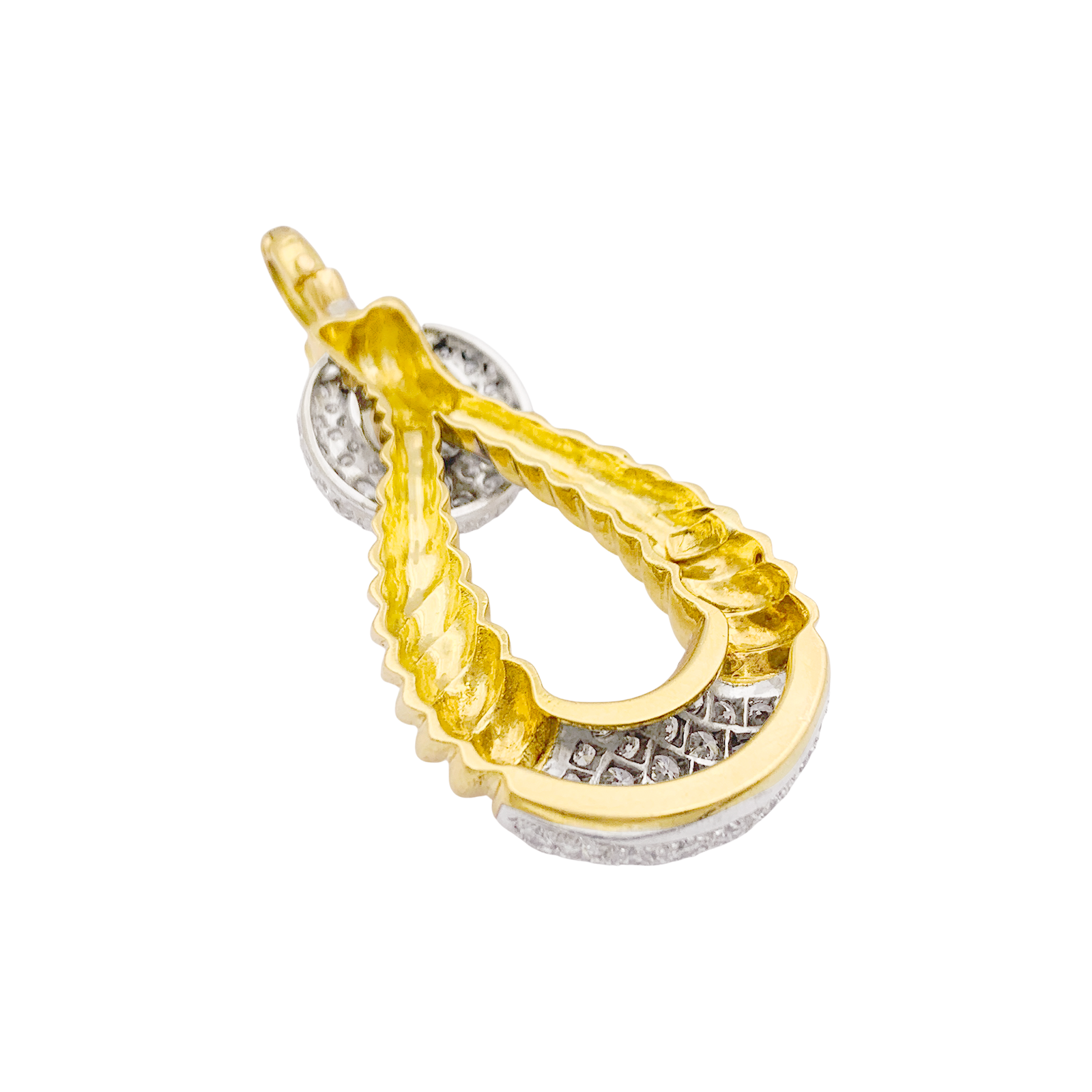 Vintage Kutchinsky pendant in gold and diamonds.