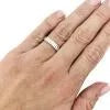 Alliance Cartier, "Love", or blanc, diamants.