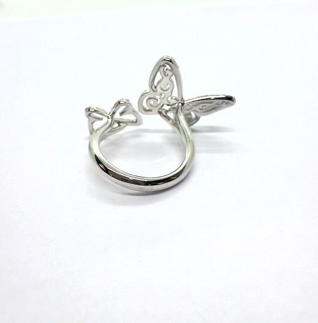 Messika, bague "Butterfly" en or blanc et diamants - Maison Eloe