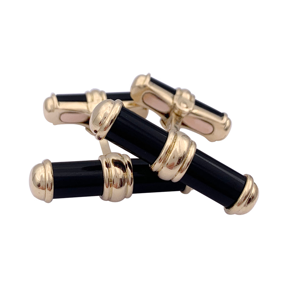 Boutons de manchette Van Cleef & Arpels, or jaune et onyx.