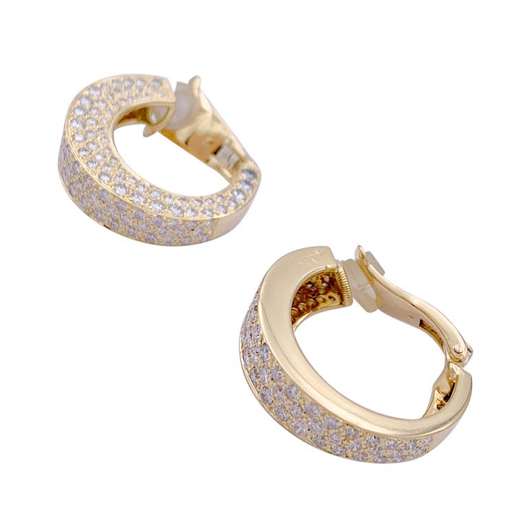 Clips d'oreilles O.J Perrin "Arena", or jaune, diamants. - Maison Eloe