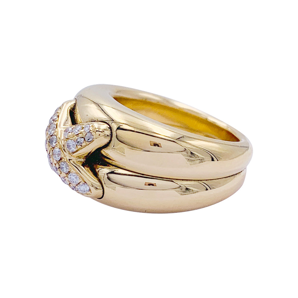 Chaumet ring, "Liens", yellow gold and diamonds.