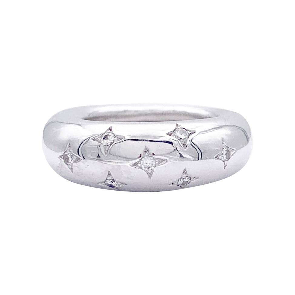 Chaumet ring, "Anneau", in white gold, diamonds.