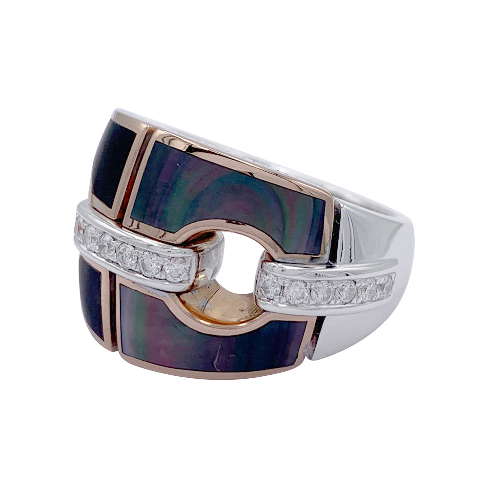 Chimento ring in gold, mother-of-pearl and diamonds.