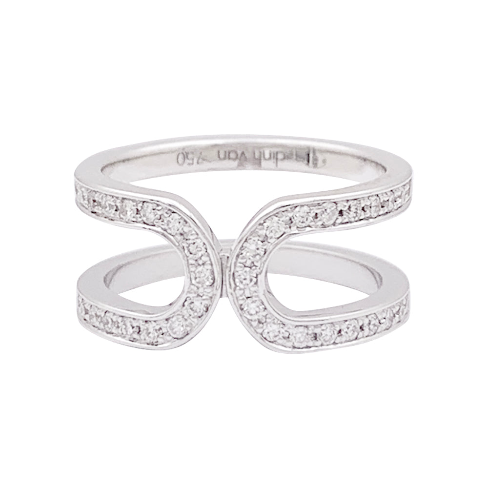 Bague Dinh Van "Maillon" or blanc, diamants.