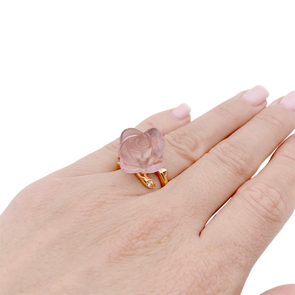 Dior ring, "Pré Catelan", pink gold, pink quartz, diamond.