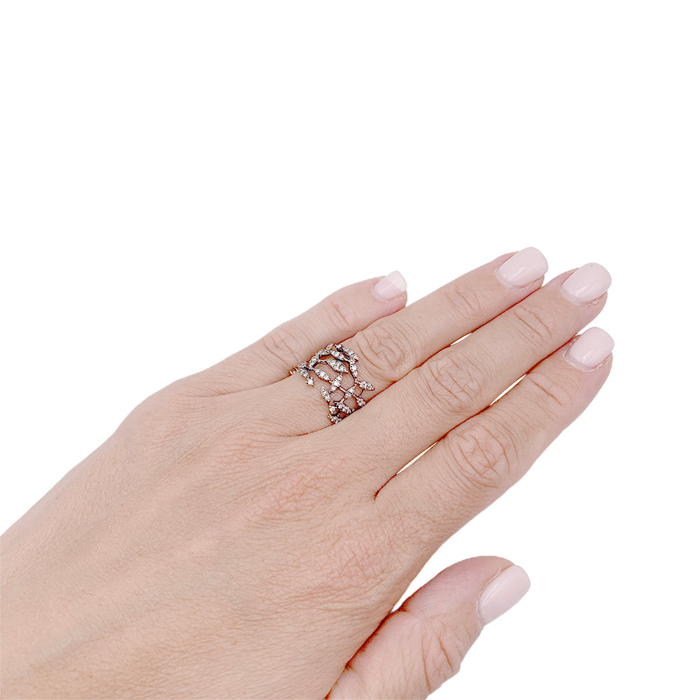 H.Stern ring, "Nature", gold, diamonds.