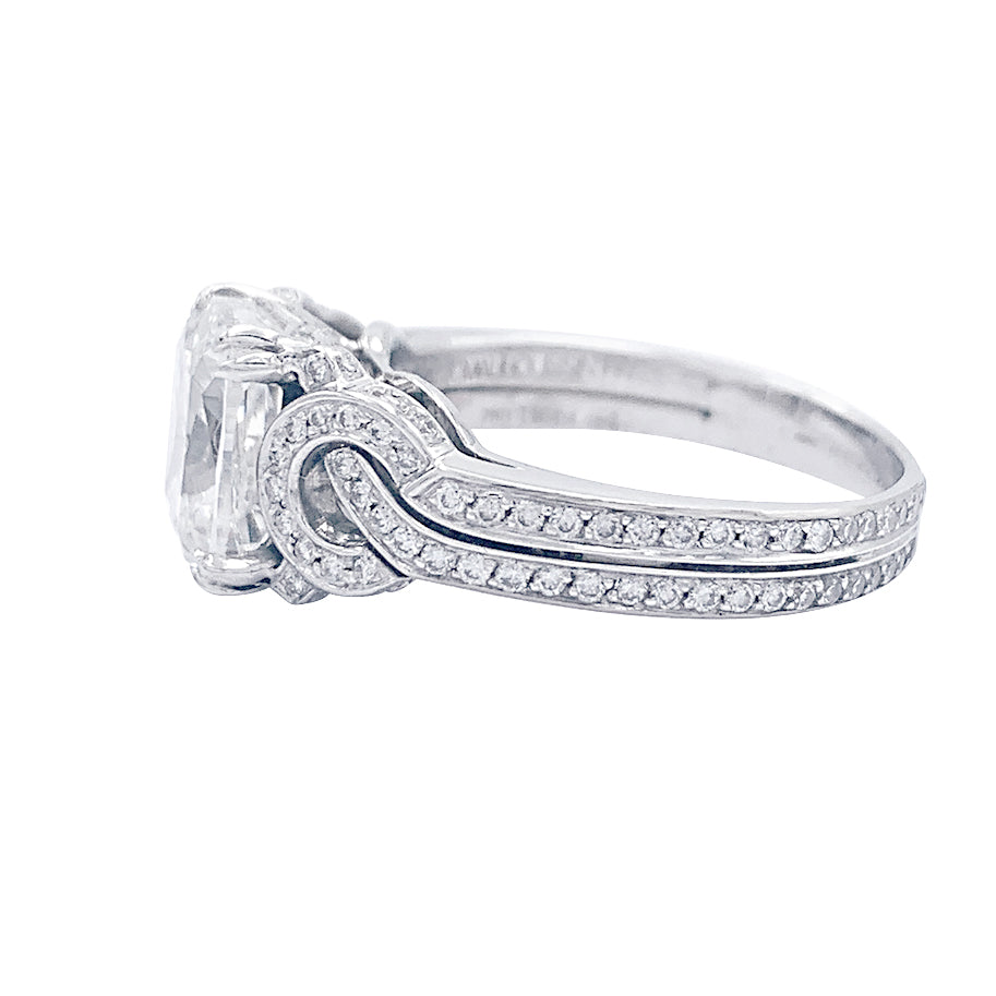 Mauboussin ring, "Subtil Message", white gold, cushion diamond.