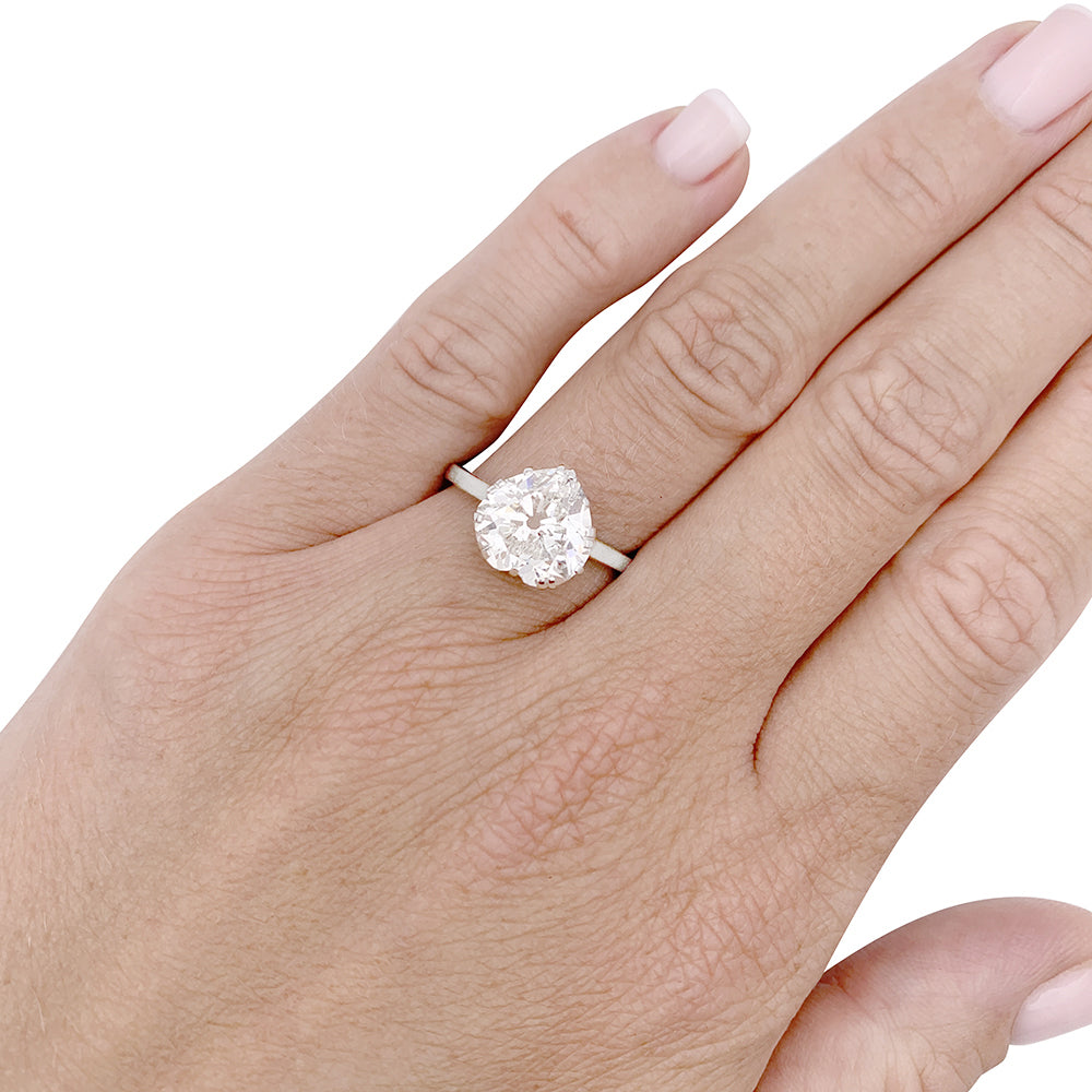 Mellerio ring, platinum and diamond.
