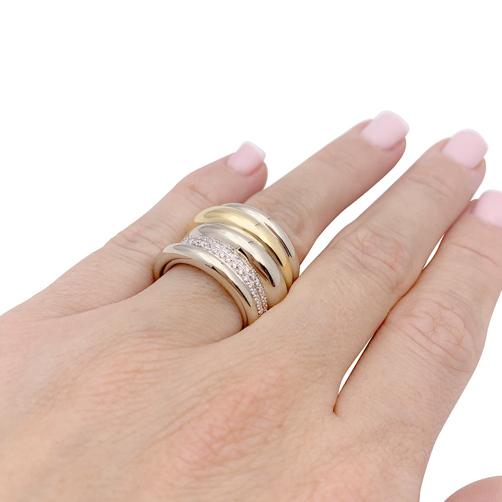 Pomellato ring, "Tubolare", two golds and diamonds.