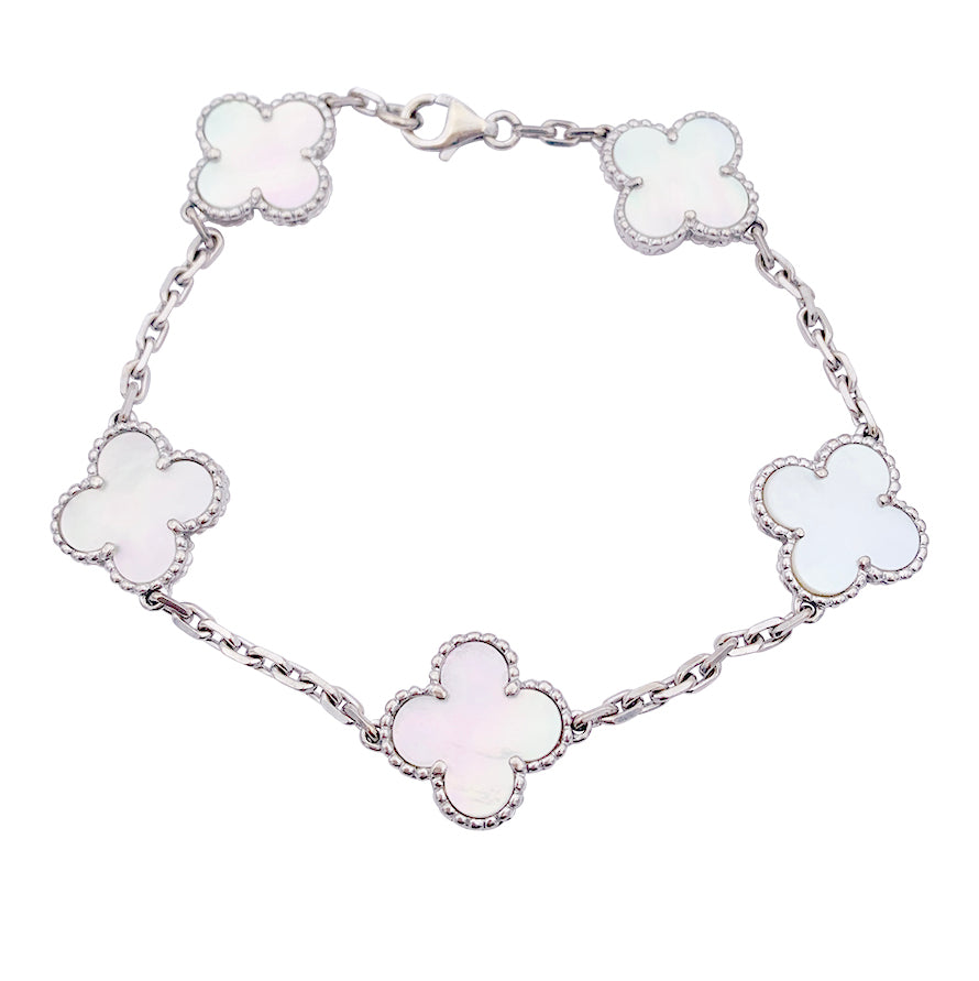 Bracelet Van Cleef & Arpels, "Vintage Alhambra", en or blanc et nacre.