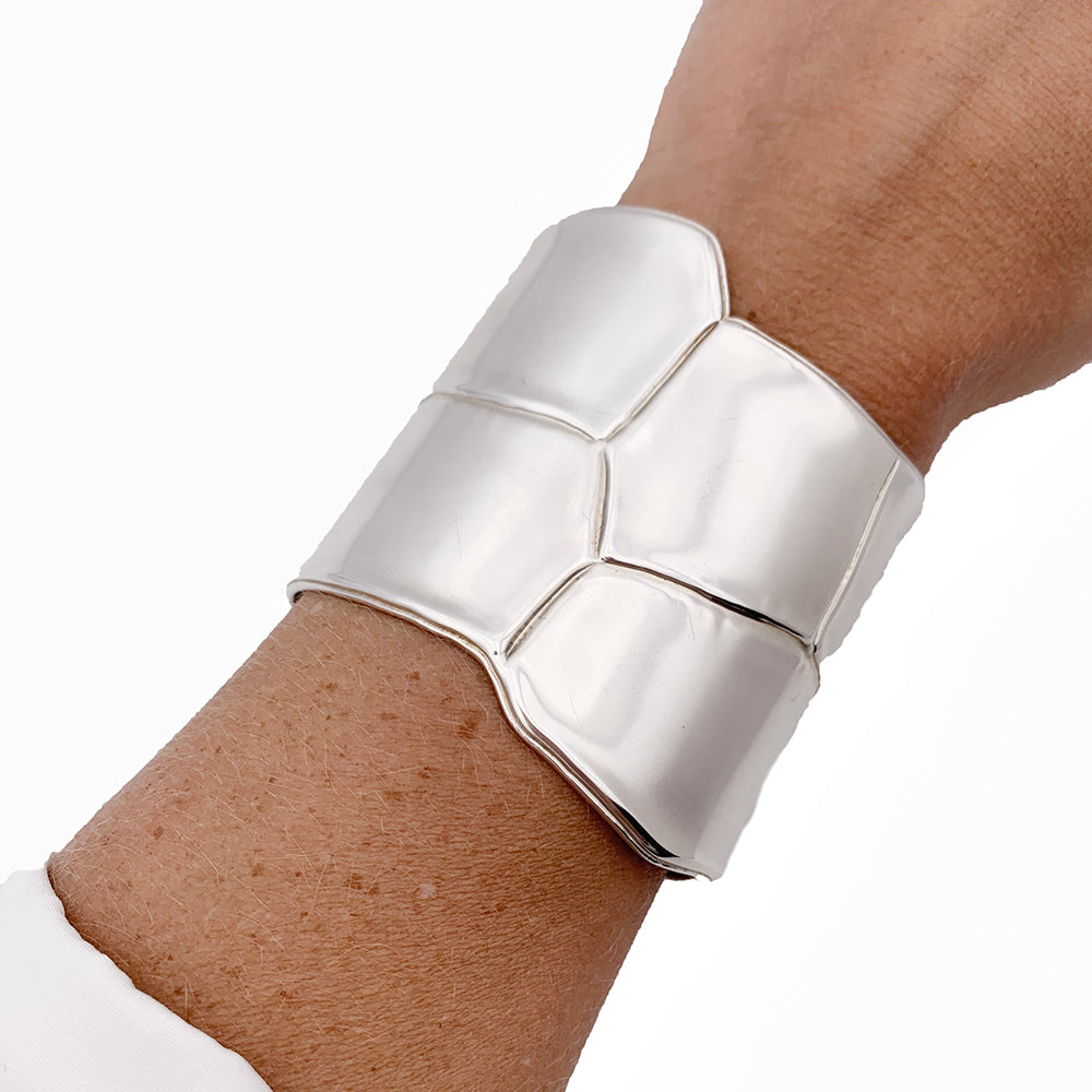 Hermès cuff, "Niloticus Eclat", silver.
