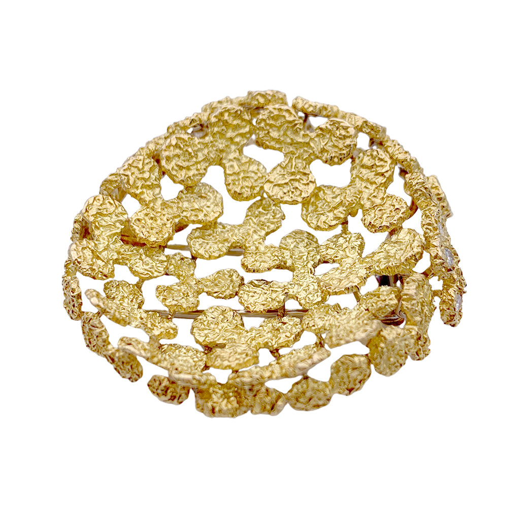 Fred brooch, yellow gold, diamonds.