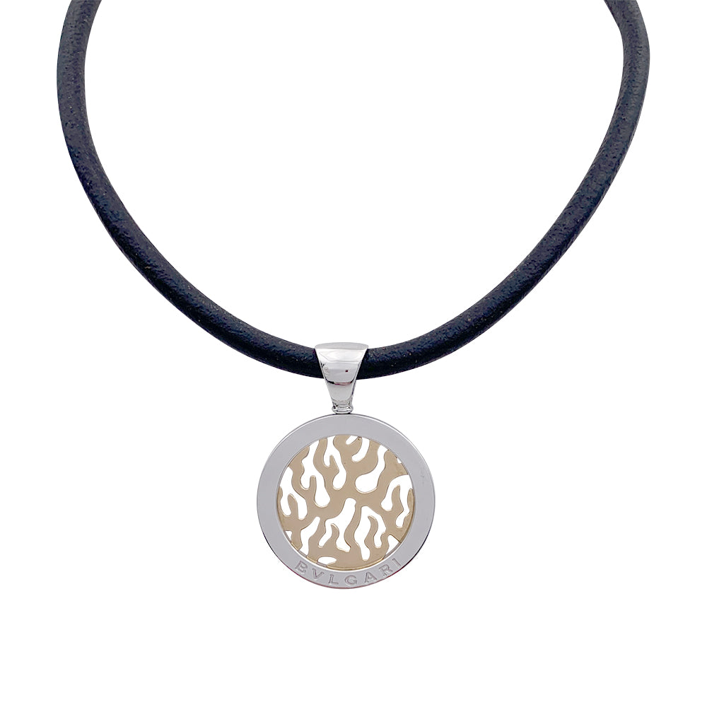Pendentif Bulgari, "Tondo Fire", acier, or jaune.