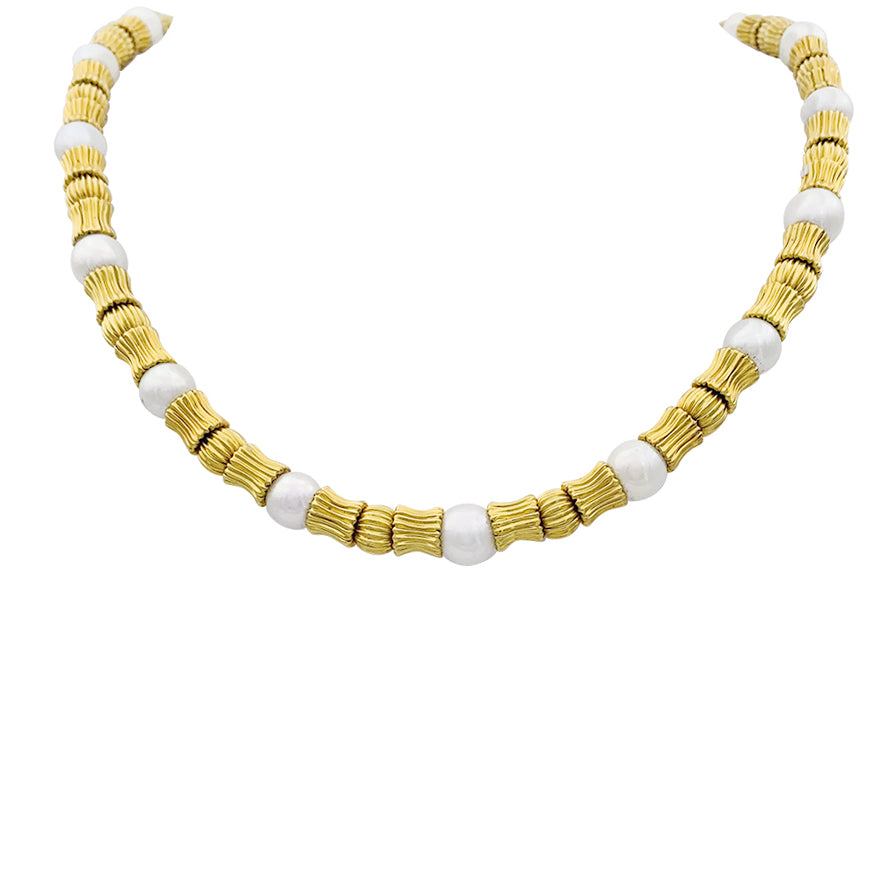 Collier Lalaounis en perles d'or et perles de culture.