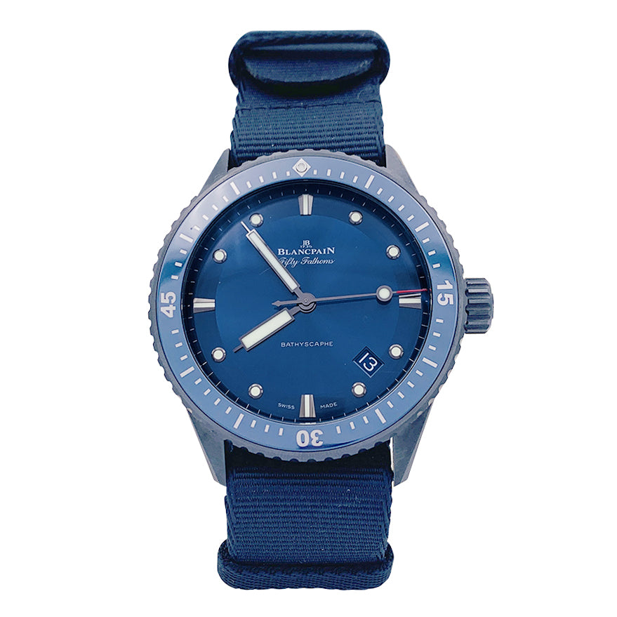 Montre de plongée Blancpain, “Fifty Fathoms Bathyscaphe", céramique.