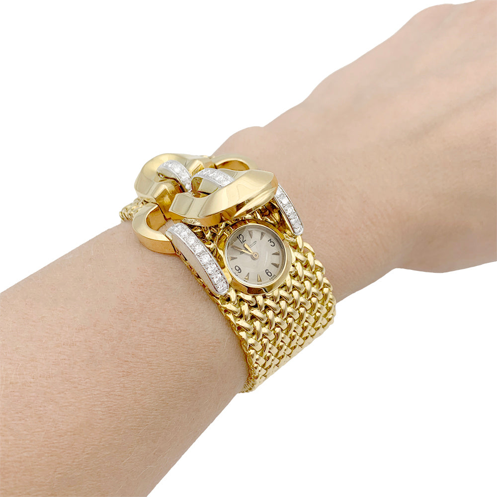 Montre  secrète Jaeger Lecoultre, or jaune, diamants.