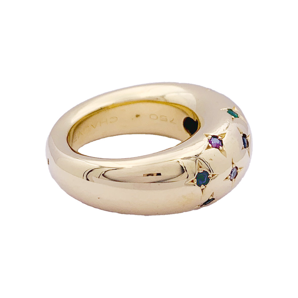Bague Chaumet, "Anneau", or jaune, gemmes de couleur.