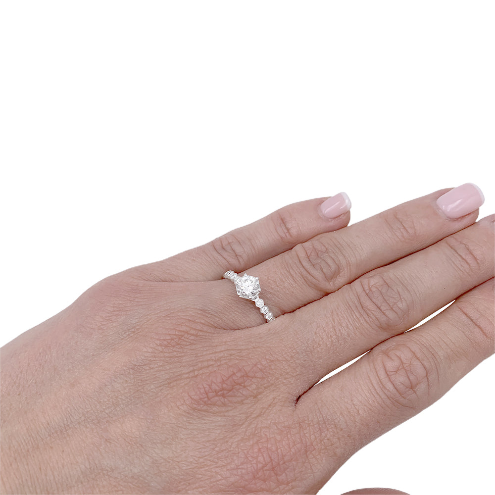 Chaumet ring, "Solitaire Bee my Love", white gold, diamonds.